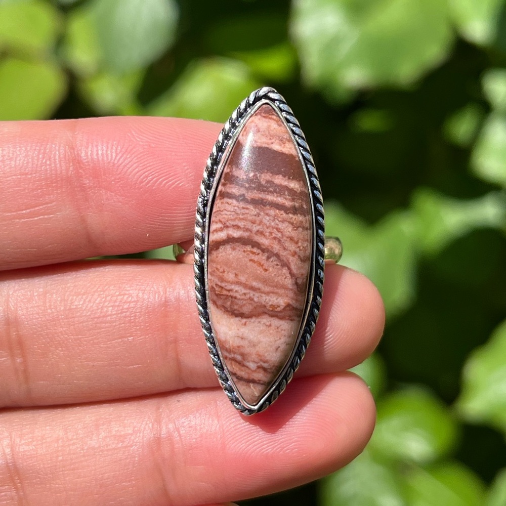 Size 8.5 925 silver plated peanut jasper ring‎